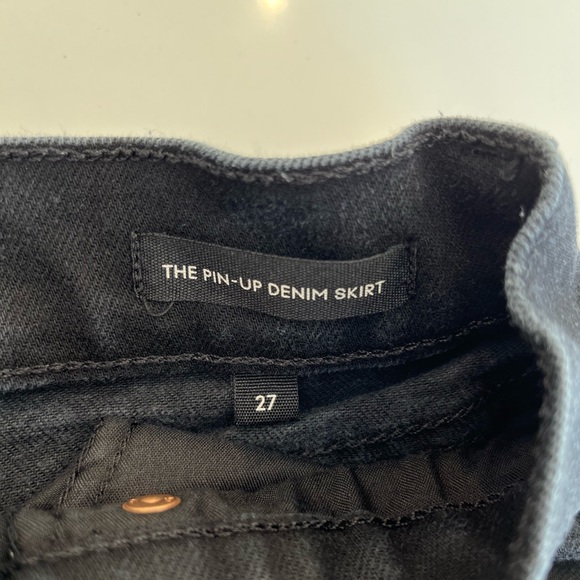 ARITZIA Denim Forum Black Pin-up Denim Skirt US27 - Picture 3 of 3